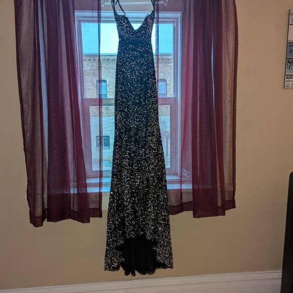 Formal sequined maxi dress - Picture 4 of 4